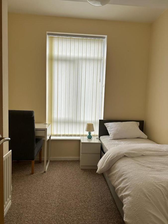 Rooms 7 Minutes From Etihad Manchester Exteriér fotografie
